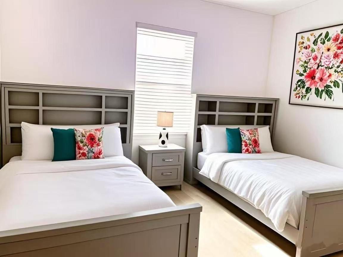 Family Retreat - Double Rms Or King Rms Shared Bath - Luxury Club-Pool Spa-Near Disney Parks With Wifi ダベンポート エクステリア 写真