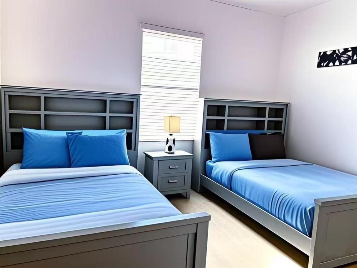 Family Retreat - Double Rms Or King Rms Shared Bath - Luxury Club-Pool Spa-Near Disney Parks With Wifi ダベンポート エクステリア 写真