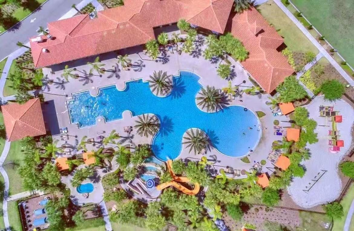 Family Retreat - Double Rms Or King Rms Shared Bath - Luxury Club-Pool Spa-Near Disney Parks With Wifi ダベンポート エクステリア 写真