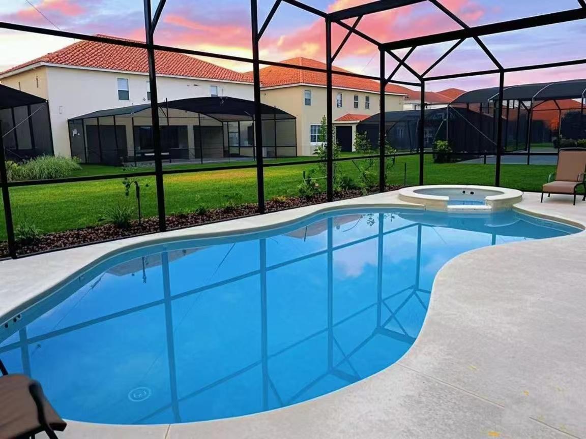 Family Retreat - Double Rms Or King Rms Shared Bath - Luxury Club-Pool Spa-Near Disney Parks With Wifi ダベンポート エクステリア 写真